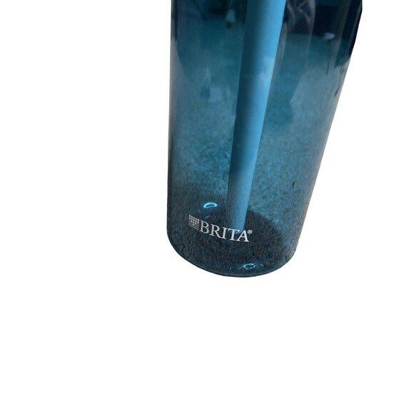 Brita 26 Oz. Premium Filtering BPA Free Water Bottle Sea Glass - Picture 9 of 10